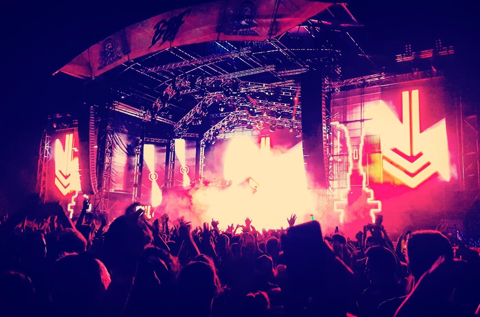 Crowded Dance Floor Crowded Dance Floor